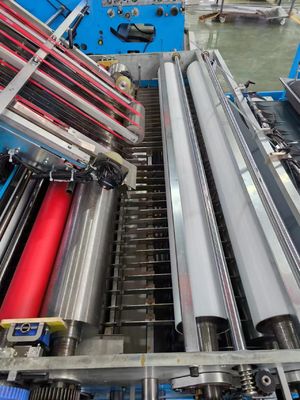 Wysokiej prędkości maszyna do laminowania arkusza 5 plików serwo dla papieru falistego z automatyczną korektą i technologią sterowania serwo