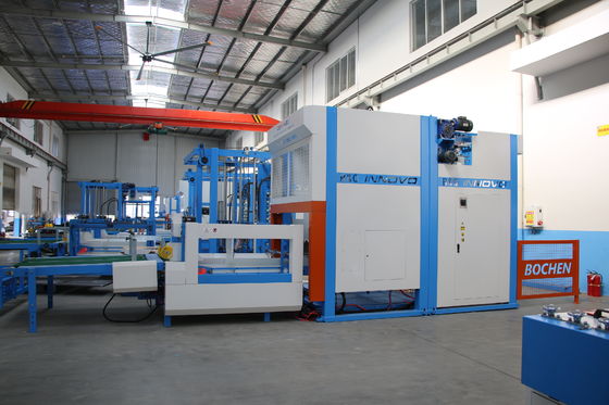 Całkowicie zautomatyzowany zestaw palet Flip Flop dla tablicy falistej 12000 PCS/godzinę