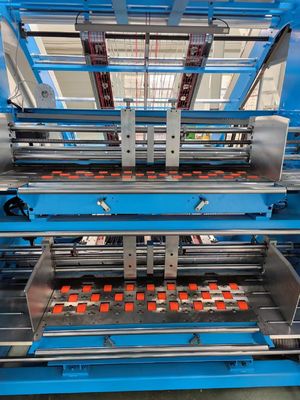 Automatyczna maszyna do laminowania arkusza do arkusza wyposażona w sterowanie serwo do laminowania papieru falistego 5Ply i różnych rodzajów laminowania