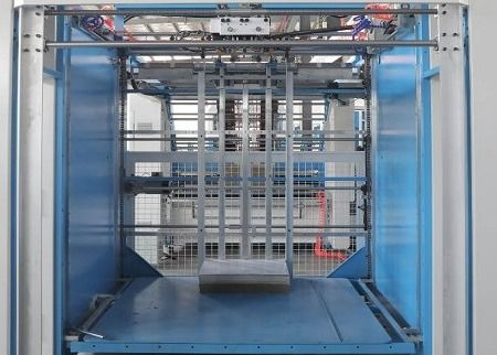 150 m / min Automatyczna maszyna do laminowania flet o dużej prędkości 12000 sztuk / h Synchroniczne sterowanie PLC z serwonapędem