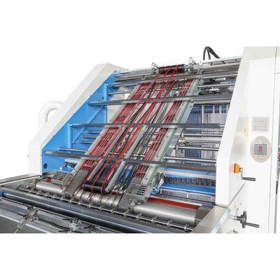 Maszyna do laminowania fletowego o wysokiej dokładności Automatyczny laminator 1450 mm