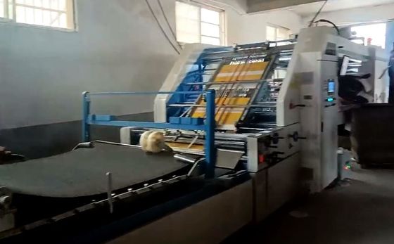Maszyna do laminowania tektury falistej automatyczna